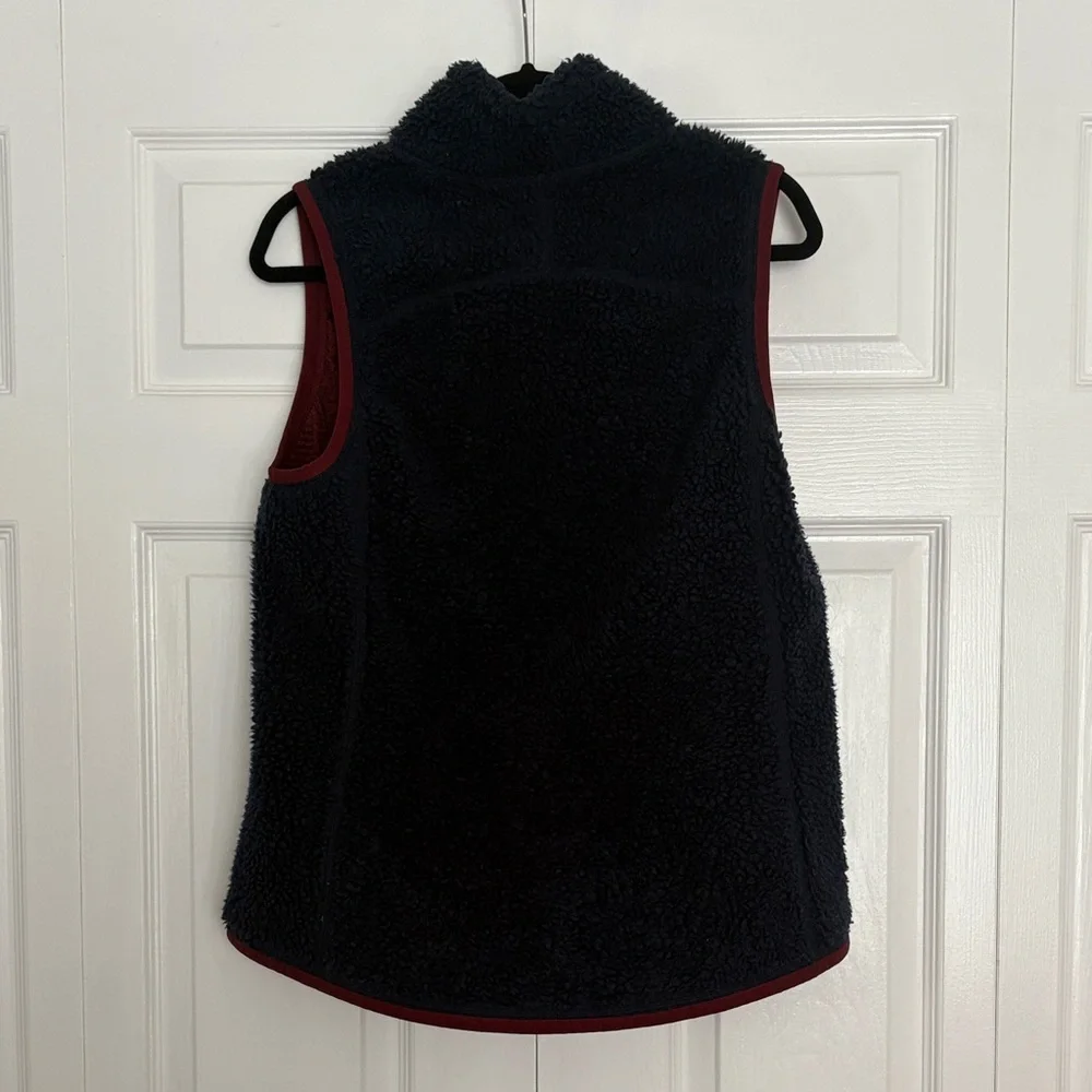 L.L. Bean Navy Sherpa Vest with Burgundy Accents - Picture 3 of 4